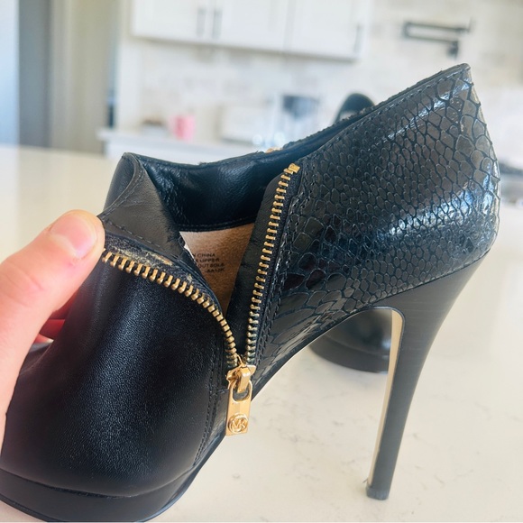 Michael Kors Black Heeled Boots with Stiletto Heel - Picture 5 of 6
